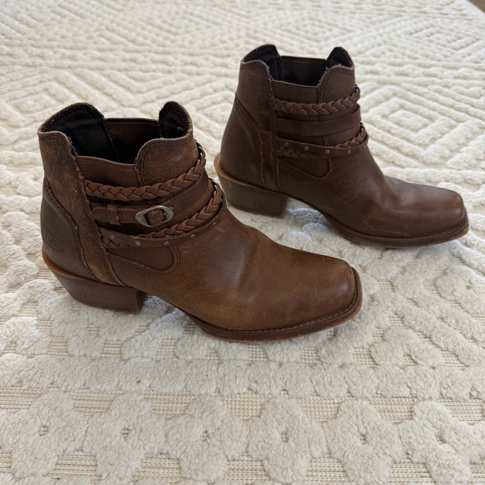 Justin Leather Western Ankle Boots Brown Braided Strap Cowboy Booties Women’s 8B